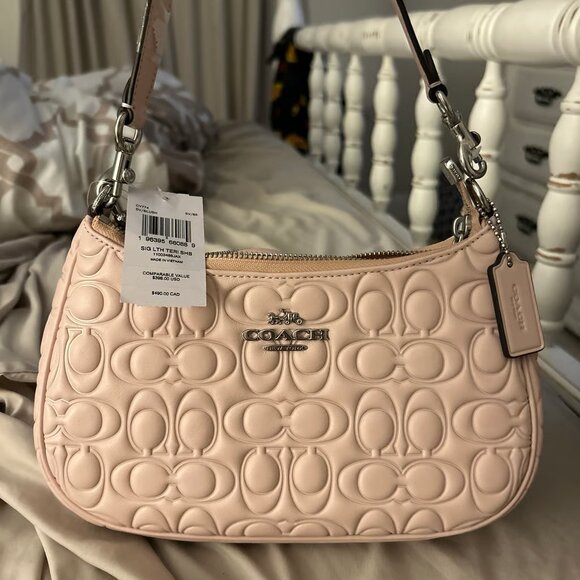 Coach Teri Shoulder Bag in Blush Pink NWT - Picture 1 of 4